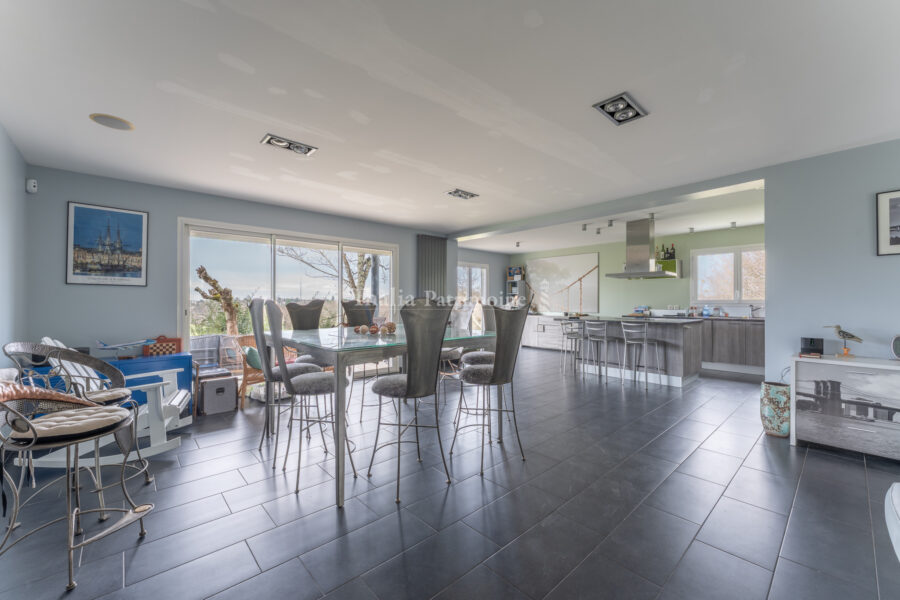 Maison à vendre à Carignan-de-bordeaux