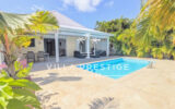 VILLA DE CHARME AVEC PISCINE ET GARAGE – CENTRE-VILLE SAINT- – 4 pièces – 3 chambres – 83.84 m²