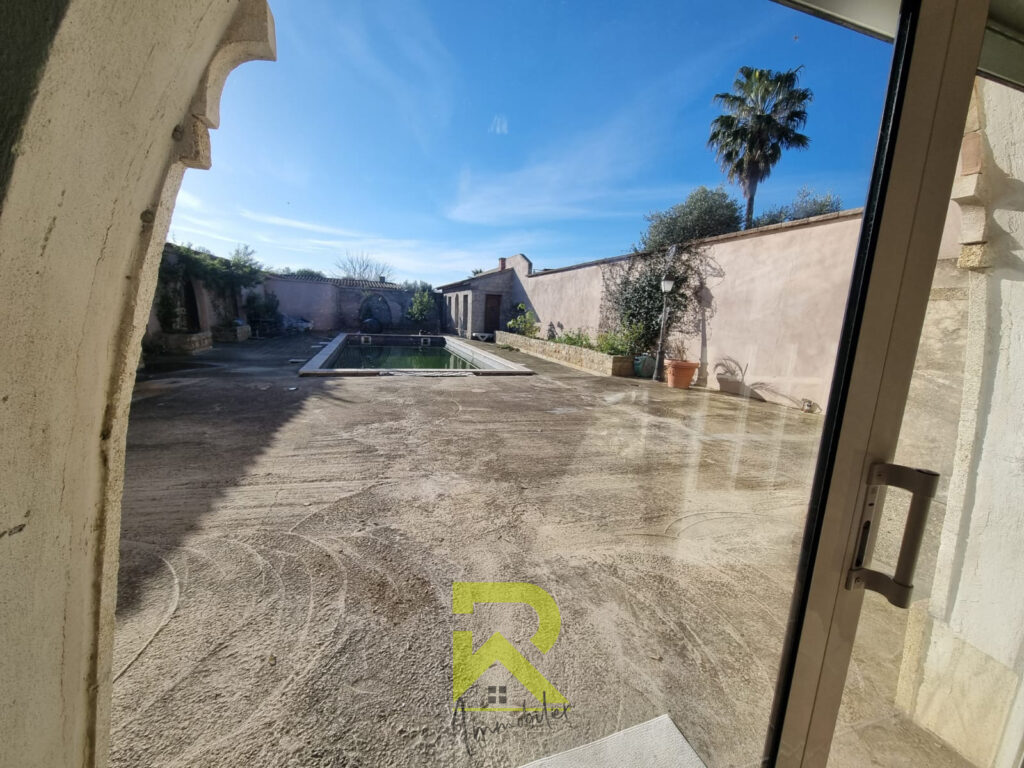 Insolite MAS  à fort potentiel  Coup de coeur assuré ! – 8 pièces – 7 chambres – 294 m²