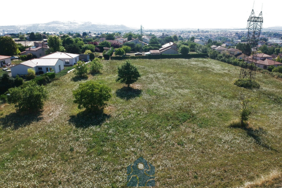 Terrain à vendre à Issoire