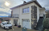 Maison avec terrasse, balcon et garage – 5 pièces – 3 chambres – 124.15 m²