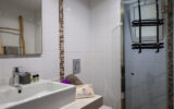 VILLA D&rsquo;EXCEPTION AVEC PLAGE SUR LE LAGON DE ST FRANCOIS – 7 pièces – 6 chambres – 260 m²