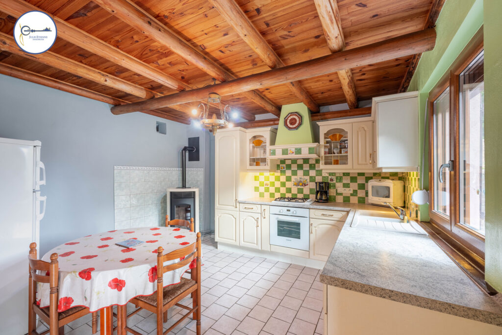 MAISON EPINAL 5 pièces 105 m2  – 5 pièces – 2 chambres – 105 m²