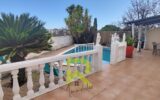 Villa avec grand garage et piscine – 5 pièces – 4 chambres – 106.26 m²