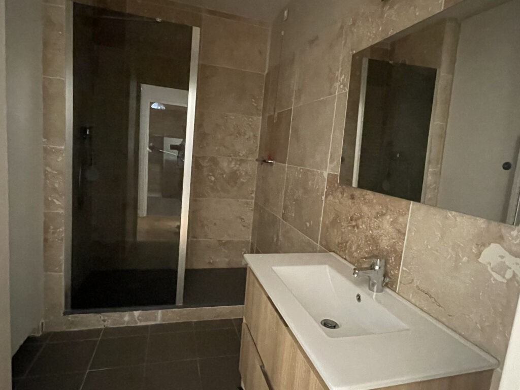 Lyon 6 – T2 avec balcon et climatisation – 2 pièces – 1 chambre – 43.46 m²