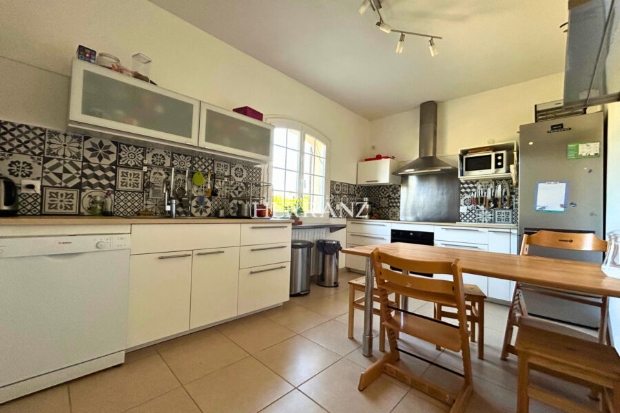 Maison à vendre à Rauzan