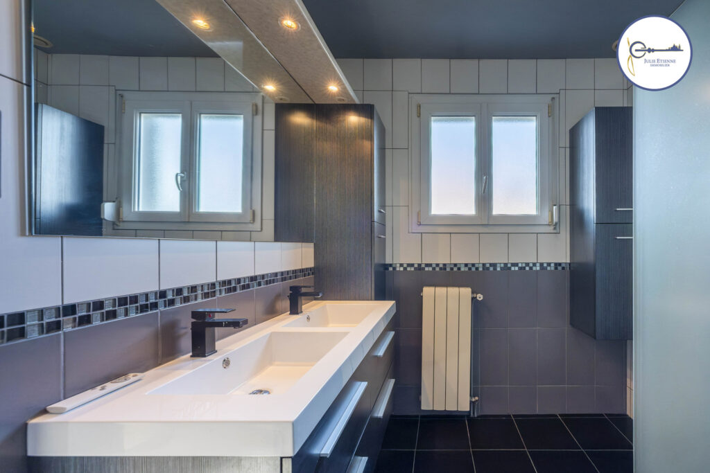 Maison Chaumousey 5 pièces 128 m2  – 5 pièces – 3 chambres – 128 m²