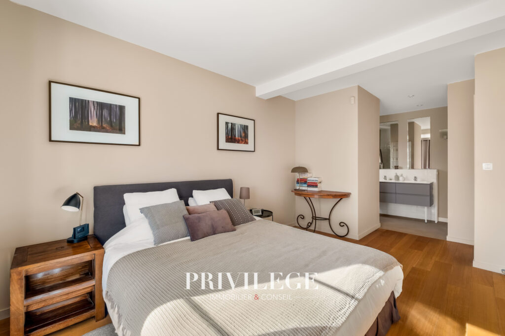 Saint Didier au Mont d&rsquo;Or – Saint – Fortunat -Maison Familia – 7 pièces – 5 chambres – 208 m²