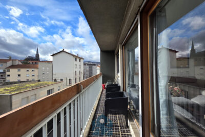 Appartement 3 pièces avec balcon, cave, et parking couvert – 3 pièces – 2 chambres – 59.7 m²
