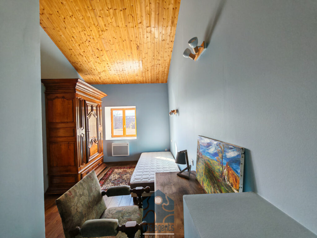 Maison 120m2 sur 700m2 de terrain – 5 pièces – 3 chambres – 120 m²