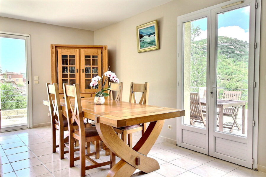 Maison à vendre à La londe-les-maures