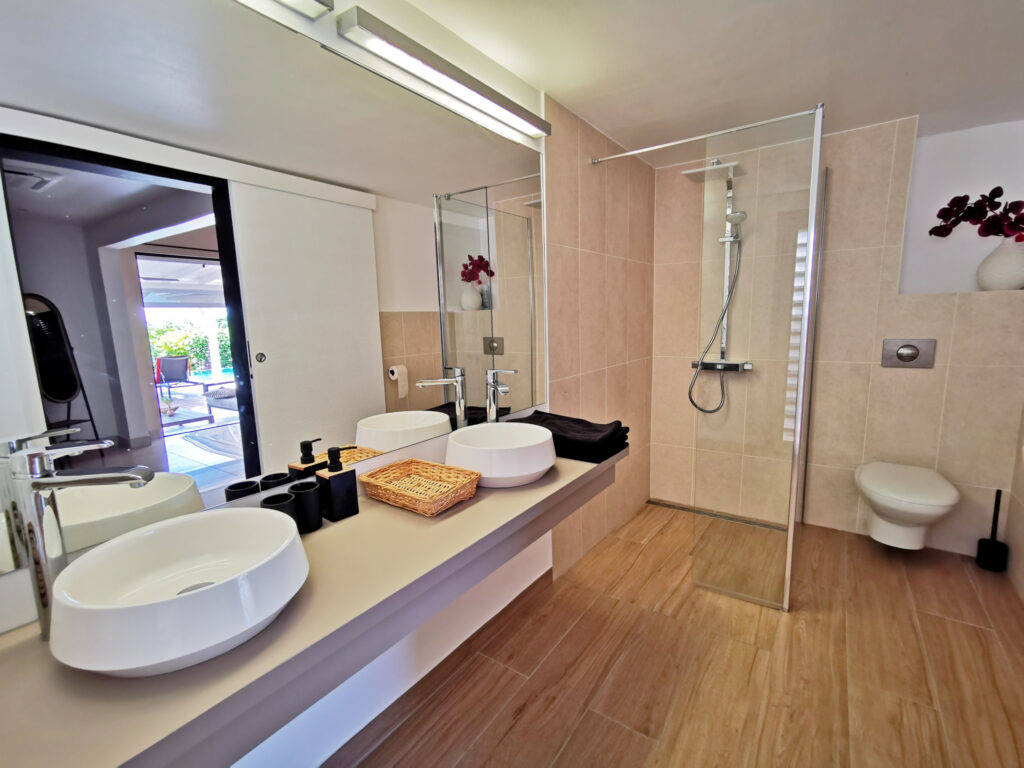 Villa 7 chambres – Salle de sport et Vue mer  – 8 pièces – 7 chambres – 314 m²