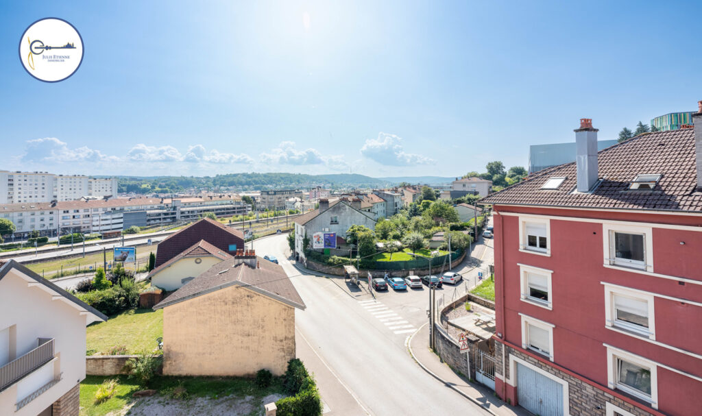 Appartement de 4 pièces à Epinal – 4 pièces – 3 chambres – 93.18 m²