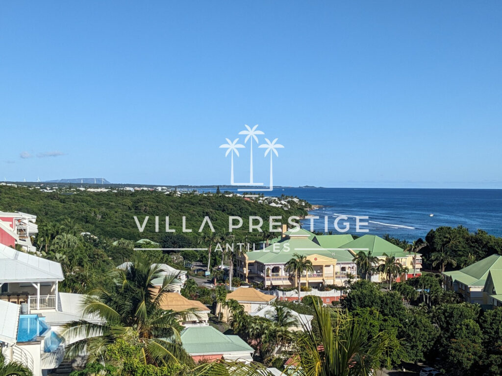 PROPRIETE 7 PIECES AVEC PISCINE, ACCES ET VUE MER IMPRENABLE – 7 pièces – 6 chambres – 233.85 m²