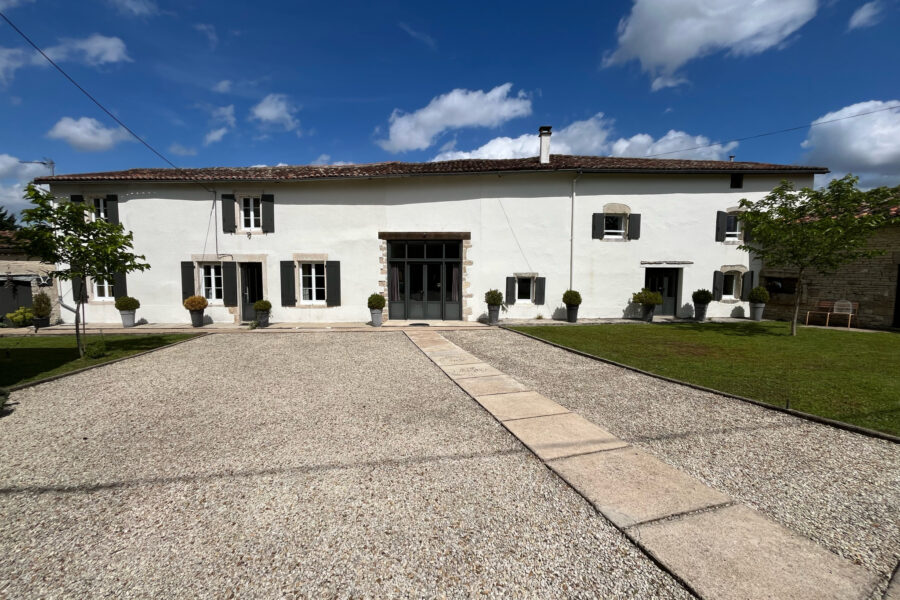 Maison à vendre à Mansle-les-Fontaines