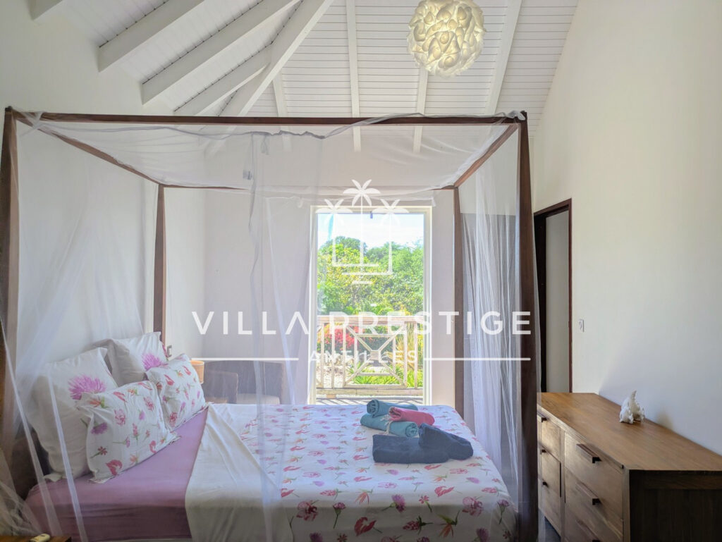 SUPERBE VILLA RECENTE 4 CHAMBRES, PISCINE ET TERRAIN CONSTRU – 5 pièces – 4 chambres – 157 m²