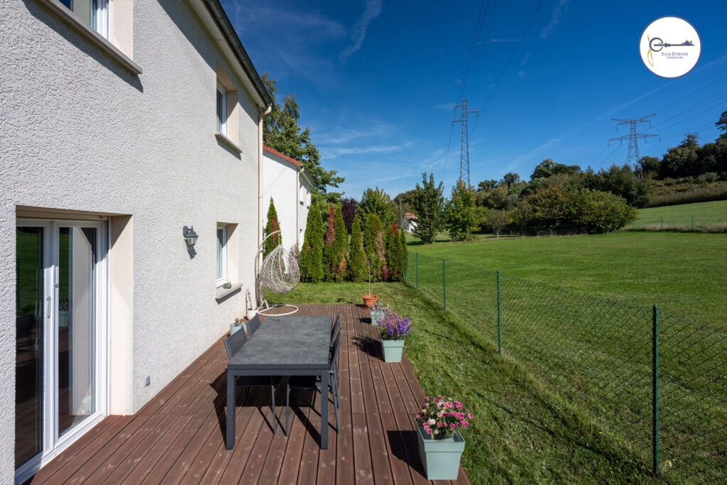 Maison ARCHES 5 Pièces 101m2 – 5 pièces – 3 chambres – 101 m²