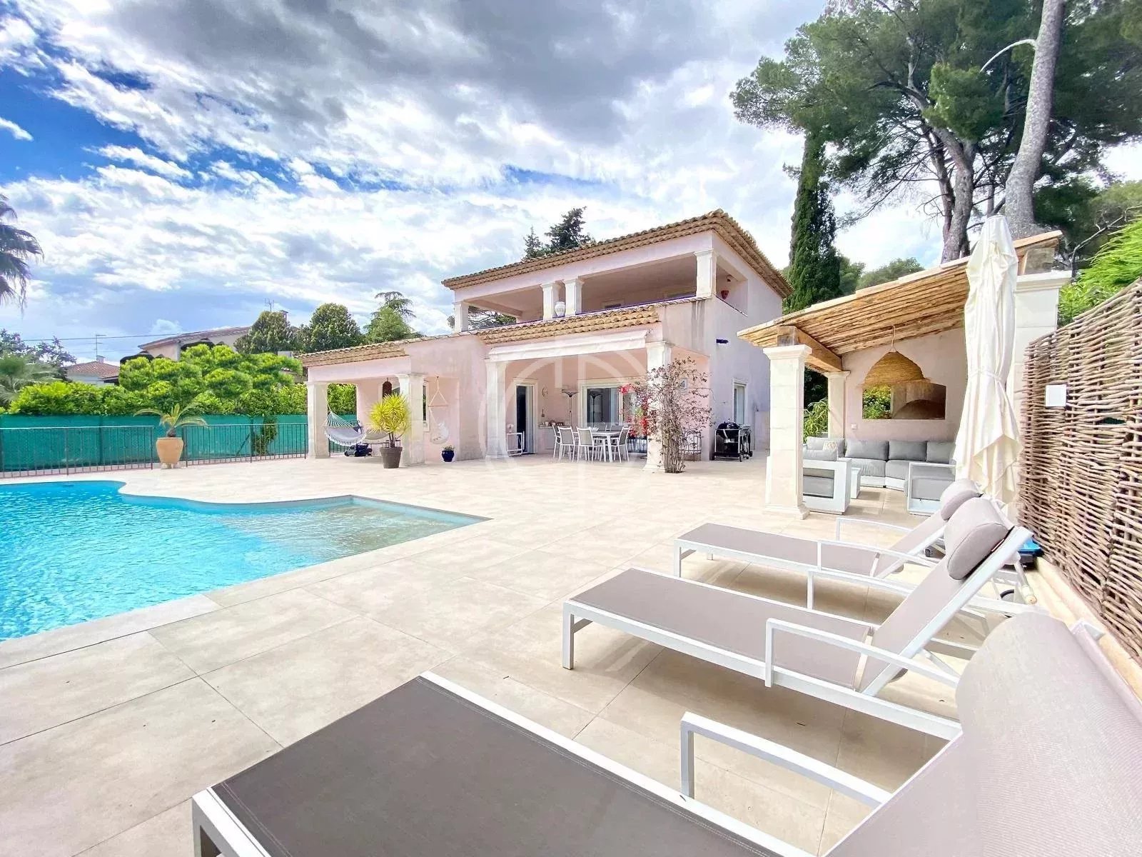 Maison à vendre à Le cannet