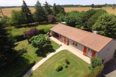 Maison à vendre à Rouille