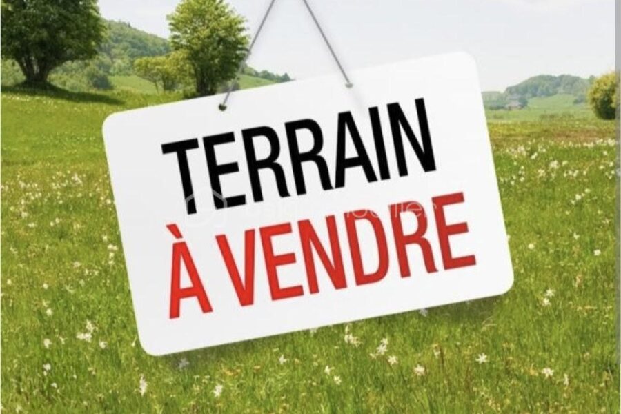 Terrain à vendre à Lugaignac