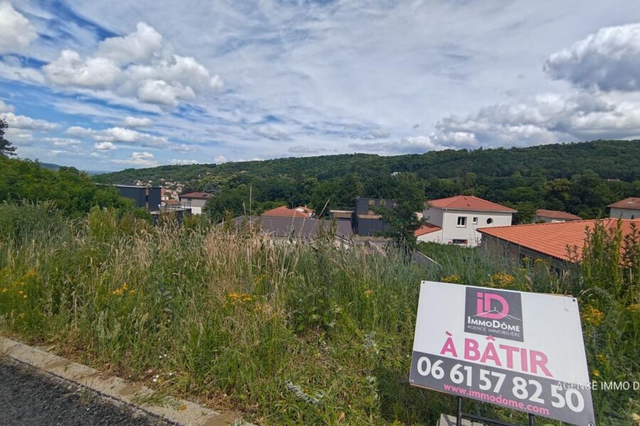 Terrain à vendre à Nohanent