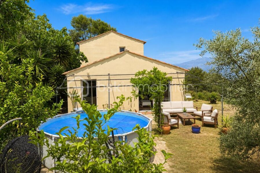 Maison à vendre à Saint laurent du var