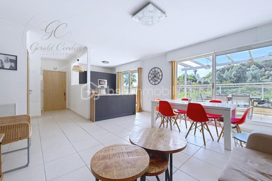 Appartement à vendre à Mandelieu la napoule