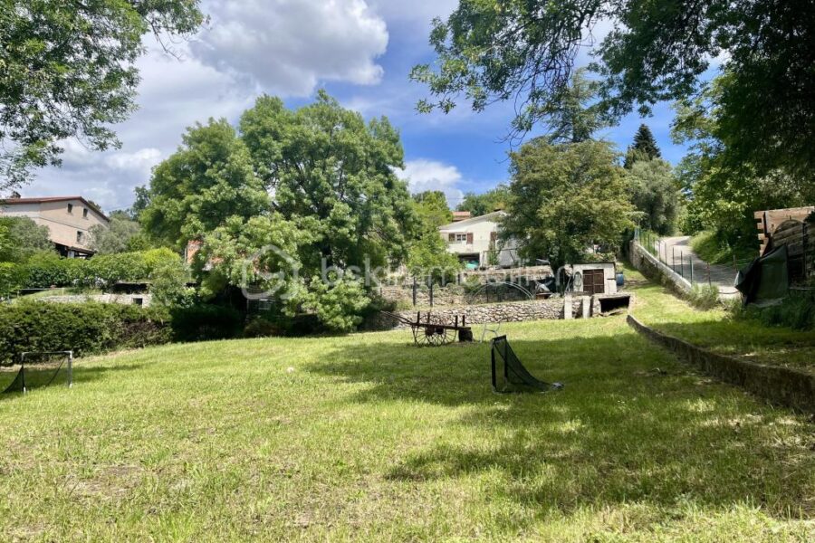 Maison à vendre à Saint paul en foret