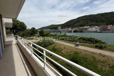 Appartement à vendre à Sarras