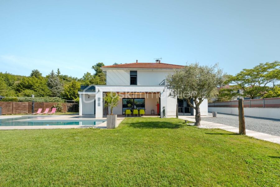 Maison à vendre à Sillans