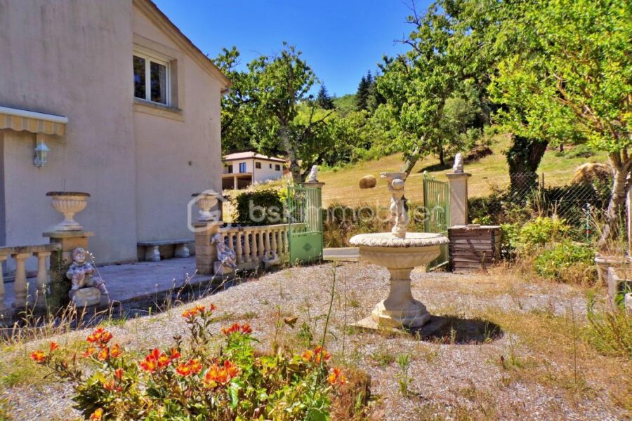 Maison à vendre à Rieussec — Vue nature — photo 2