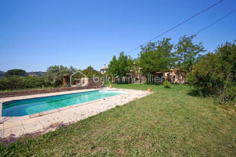 Maison à vendre à Le castellet