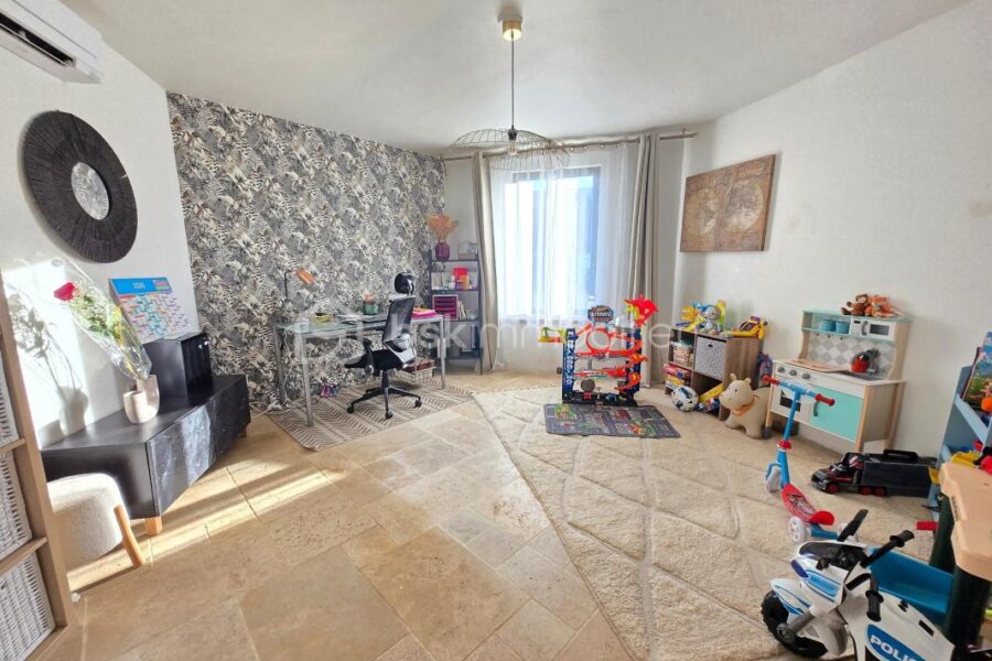 Maison à vendre à Raveau