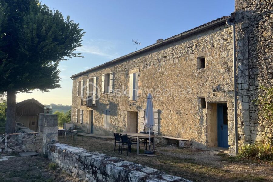 Maison à vendre à Saint clar