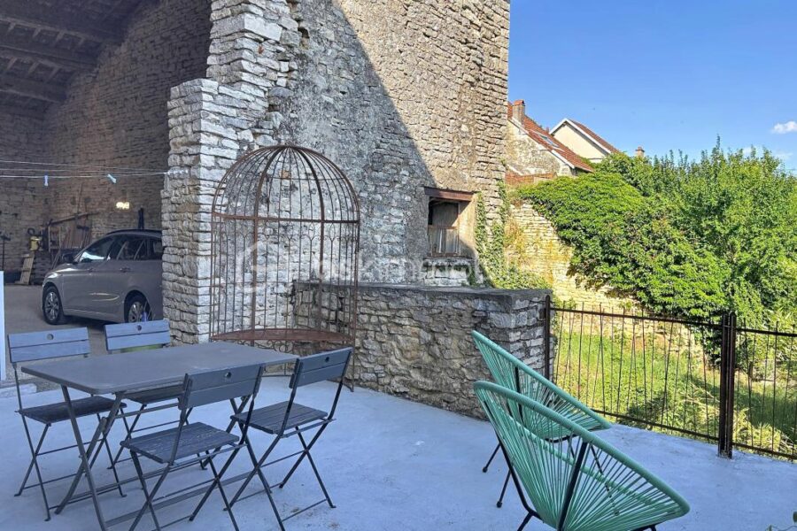 Maison à vendre à Percey le grand