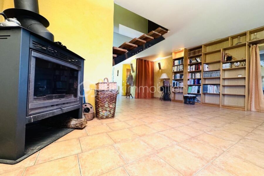 Maison à vendre à Colombier le jeune