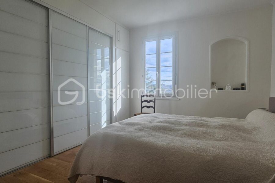 Maison à vendre à Saint remy en rollat