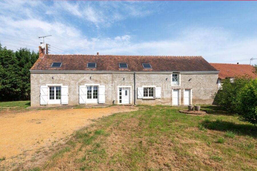 Maison à vendre à Bazouges sur le loir