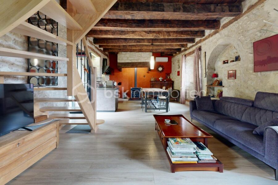 Maison à vendre à Ginouillac