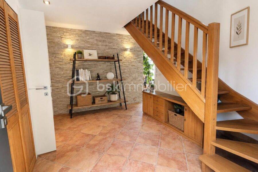 Maison à vendre à Saint laurent du var