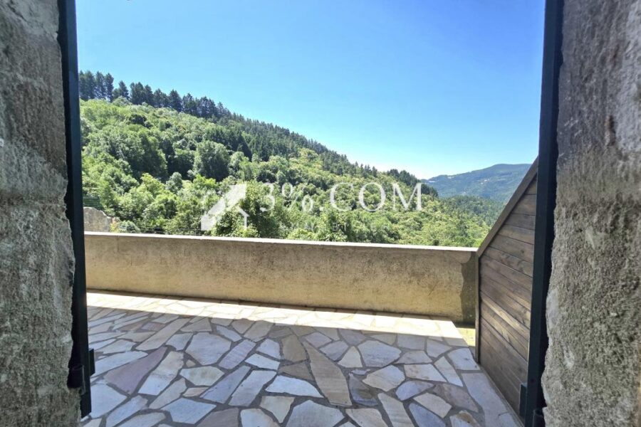 Appartement à vendre à Chalencon