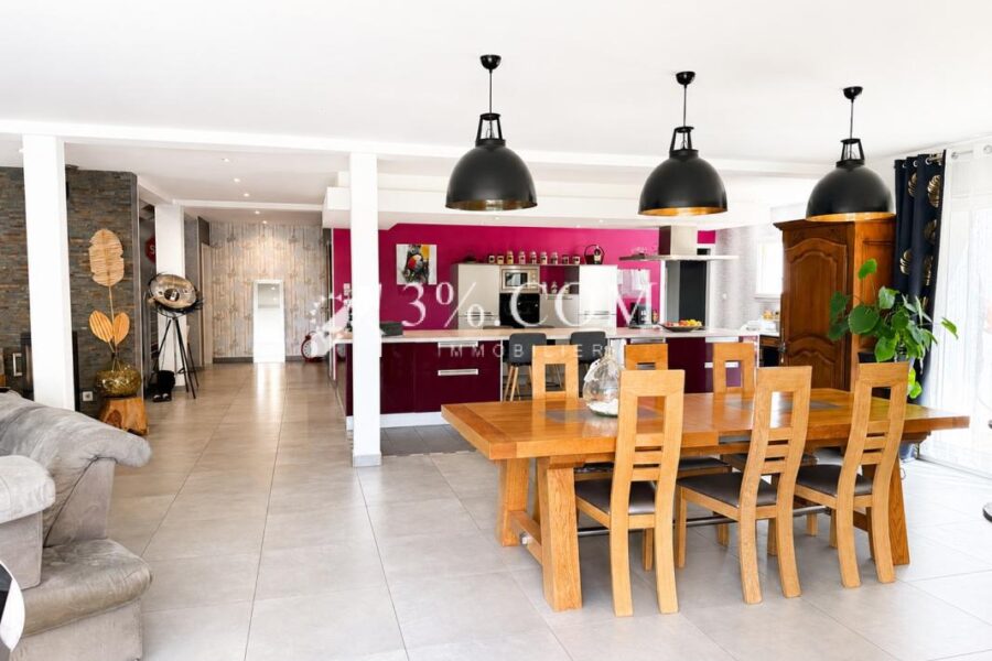 Maison à vendre à Hadol