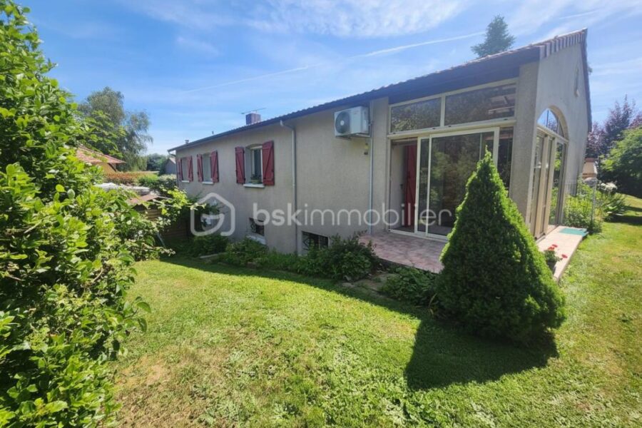 Maison à vendre à Rouille