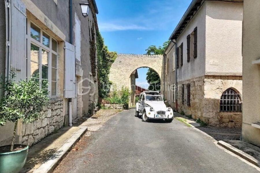 Maison à vendre à Tournecoupe