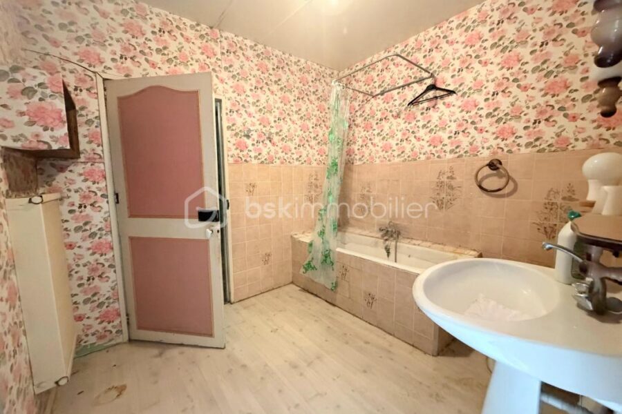 Maison à vendre à Mielan — Vue sur la ville — photo 15
