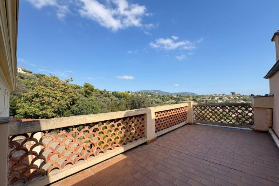 Appartement à louer à Nice — Vue nature — photo 15