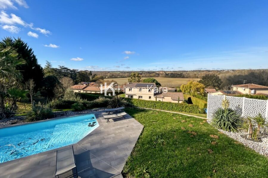 Maison à vendre à Montaigut sur save