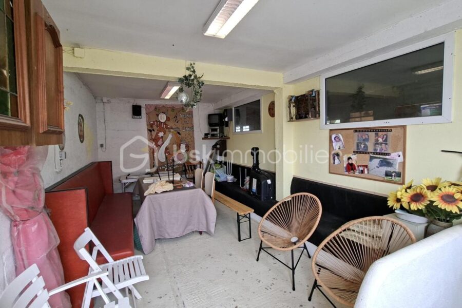 Maison à vendre à Roullours