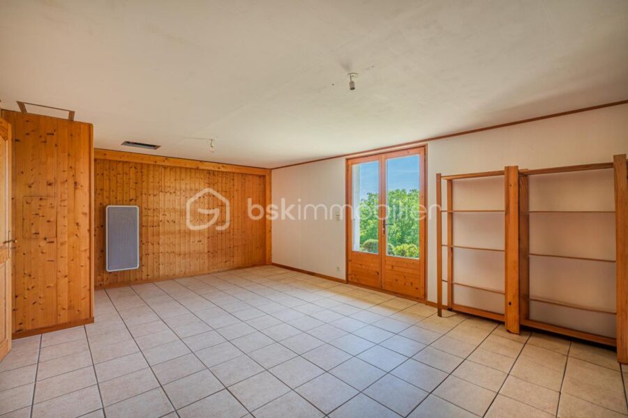 Maison à vendre à Moye