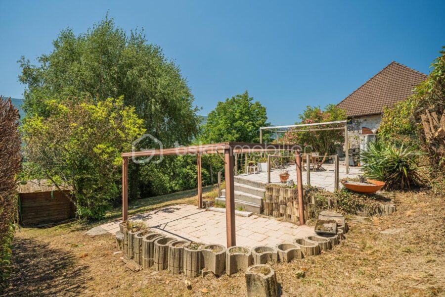 Maison à vendre à Serrieres en chautagne